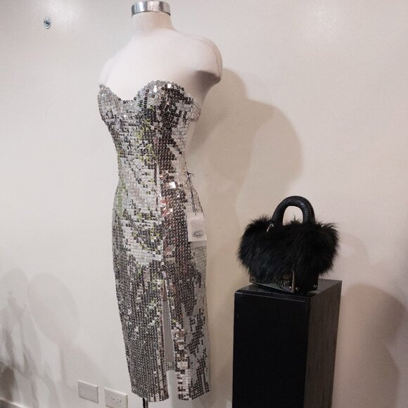 💥CHIC & SEXY💥Revolve MAJORELLE Strapless Bodycon Midi Dress in Silver Sequin - Picture 9 of 16